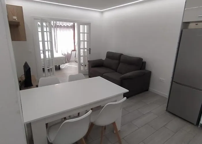 Colina White Cristianos ロスクリスティアーノス