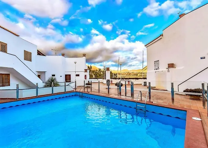 Colina White Cristianos アパート